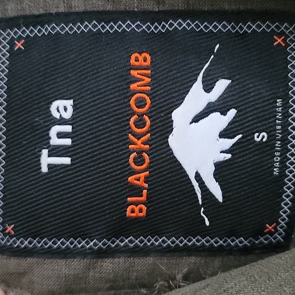 TNA Blackcomb Down womans Parka Jacket, small, worn only 3 times. - Picture 4 of 4